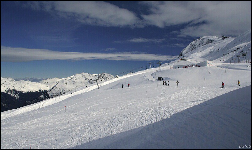img00021.jpg