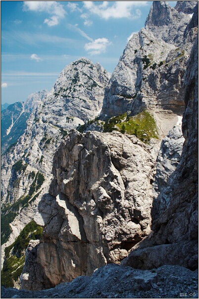 img00028.jpg
