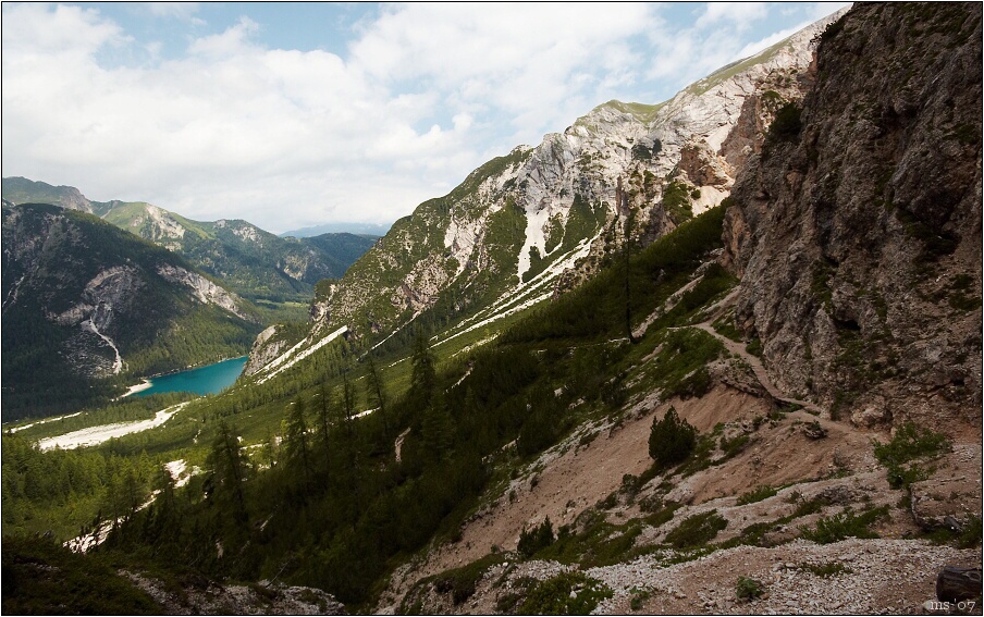 img00018.jpg