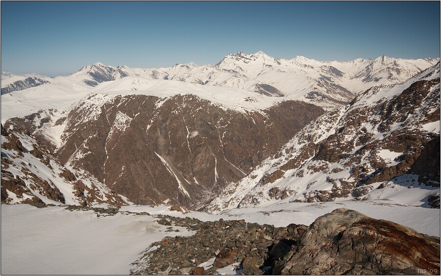 img00019.jpg