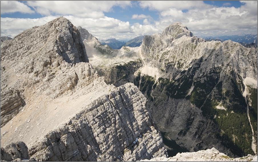 img00009.jpg