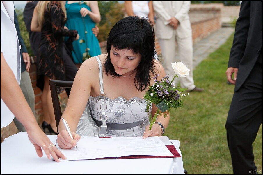 img00020.jpg