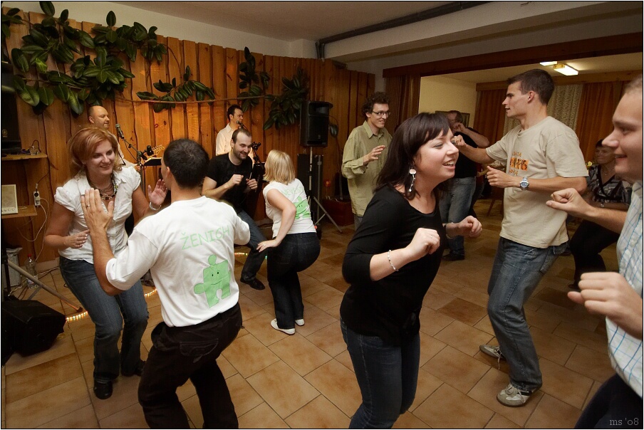 img00085.jpg