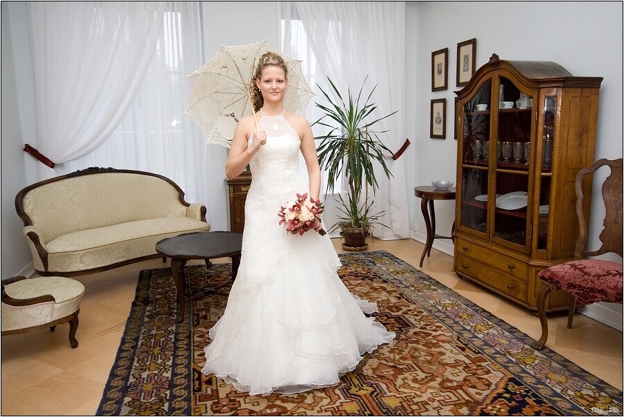 img00020.jpg