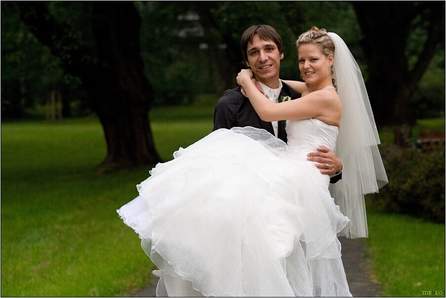 img00027.jpg