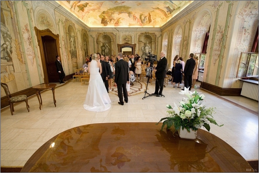img00017.jpg