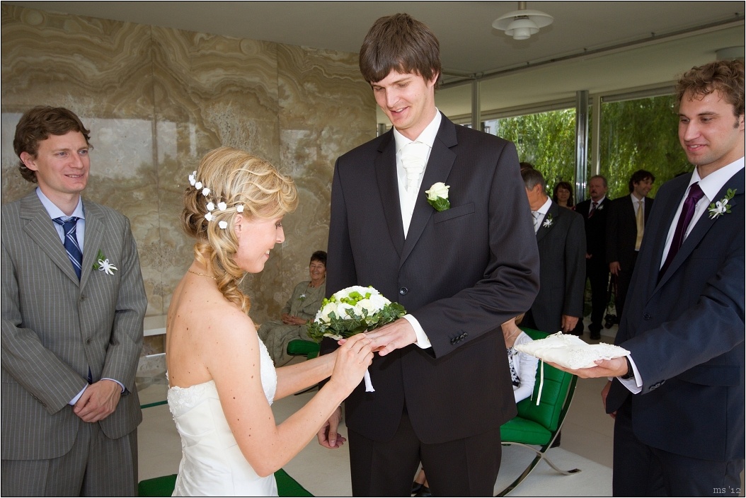 img00018.jpg
