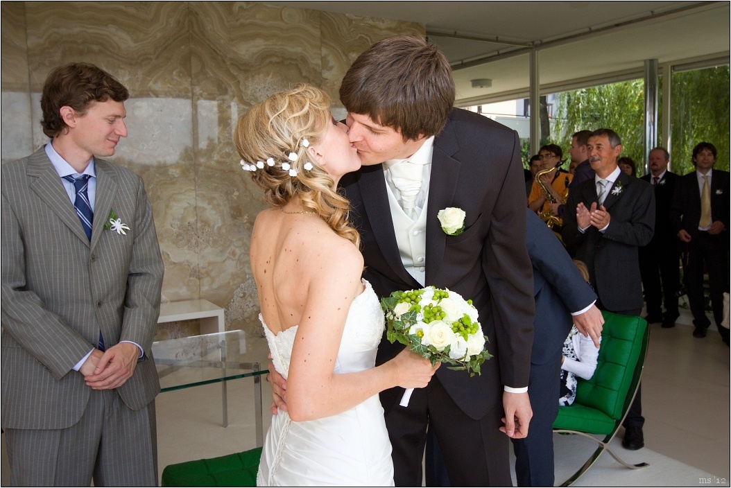 img00019.jpg