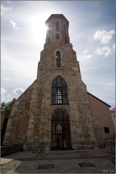 img00014.jpg